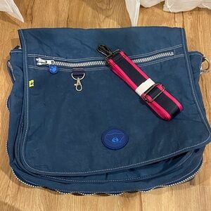 RARE Build-A-Bear/Kipling (?) Nylon Expandable Messenger Bag